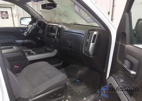 2018 Chevrolet Silverado 1500 2Lt z USA, uszkodzony, nr VIN 1GCVKREC2JZ193403